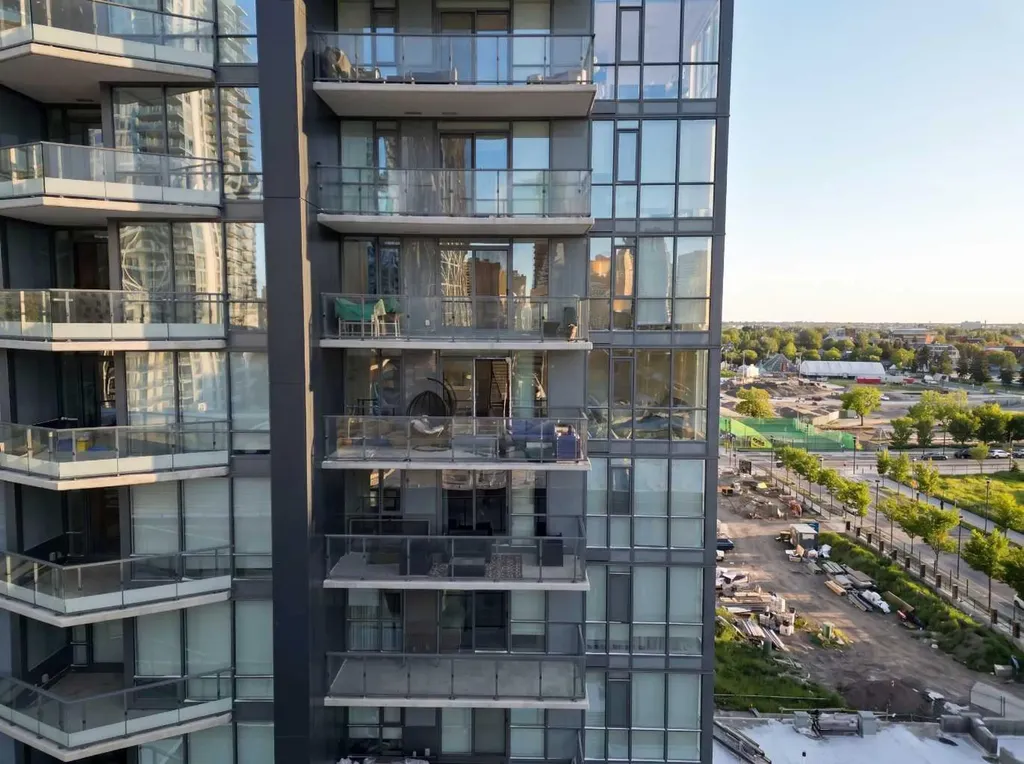 615 6 Avenue SE Calgary AB T2G 1S2
