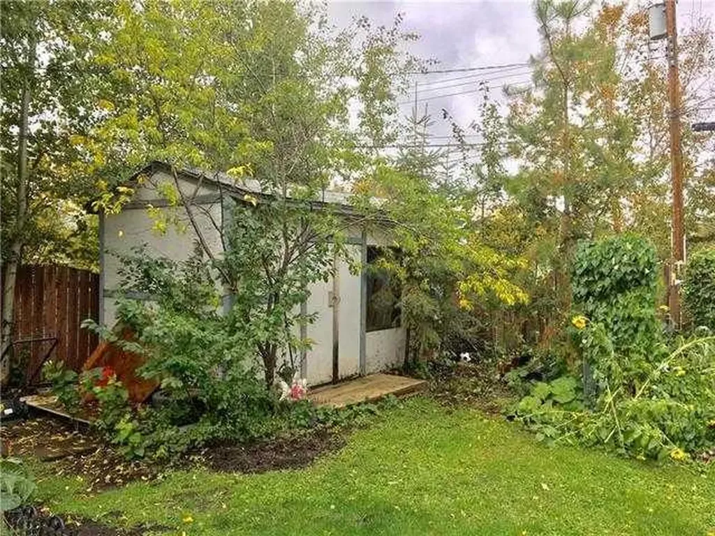 94 Avenue Lac La Biche AB T0A2C0