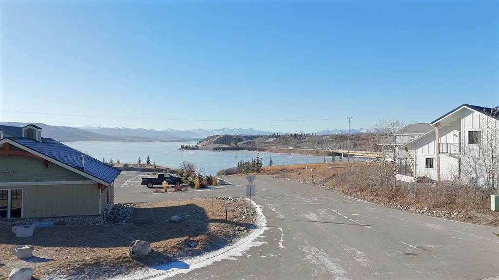 624 Cottageclub Bend Rural Rocky View County AB T4C 1B1