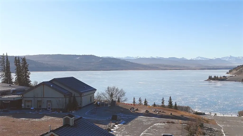 624 Cottageclub Bend Rural Rocky View County AB T4C 1B1