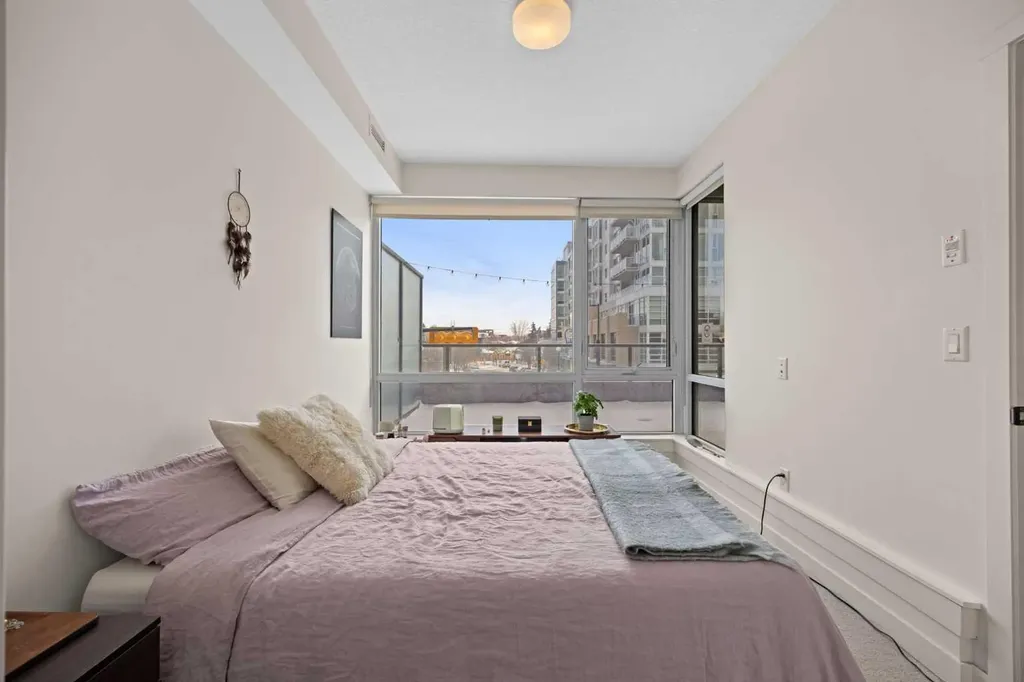301 10 Street NW Calgary AB T2T 1H7