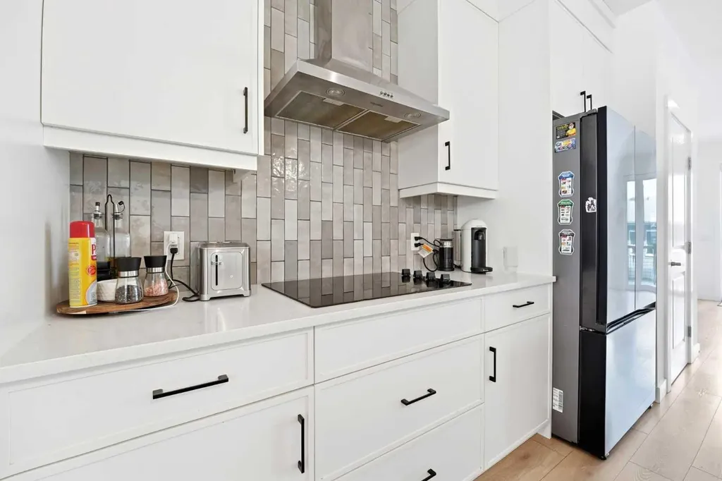 29 Herron Mews NE Calgary AB T3P 1Y1