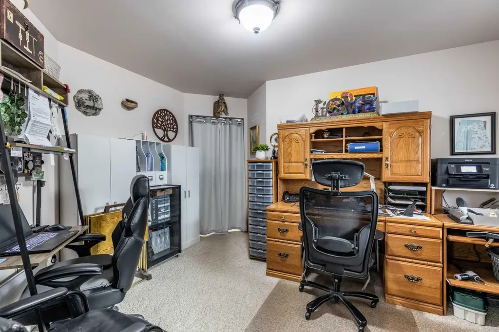 512 11 Street Dunmore AB T1B 0K4