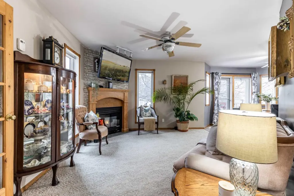 512 11 Street Dunmore AB T1B 0K4