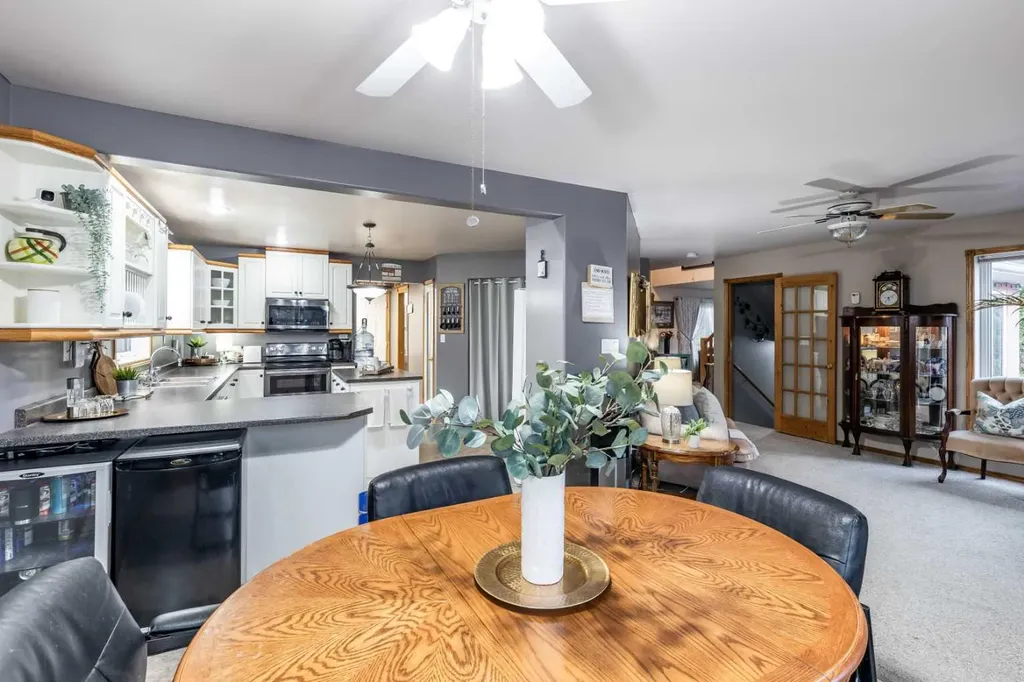 512 11 Street Dunmore AB T1B 0K4