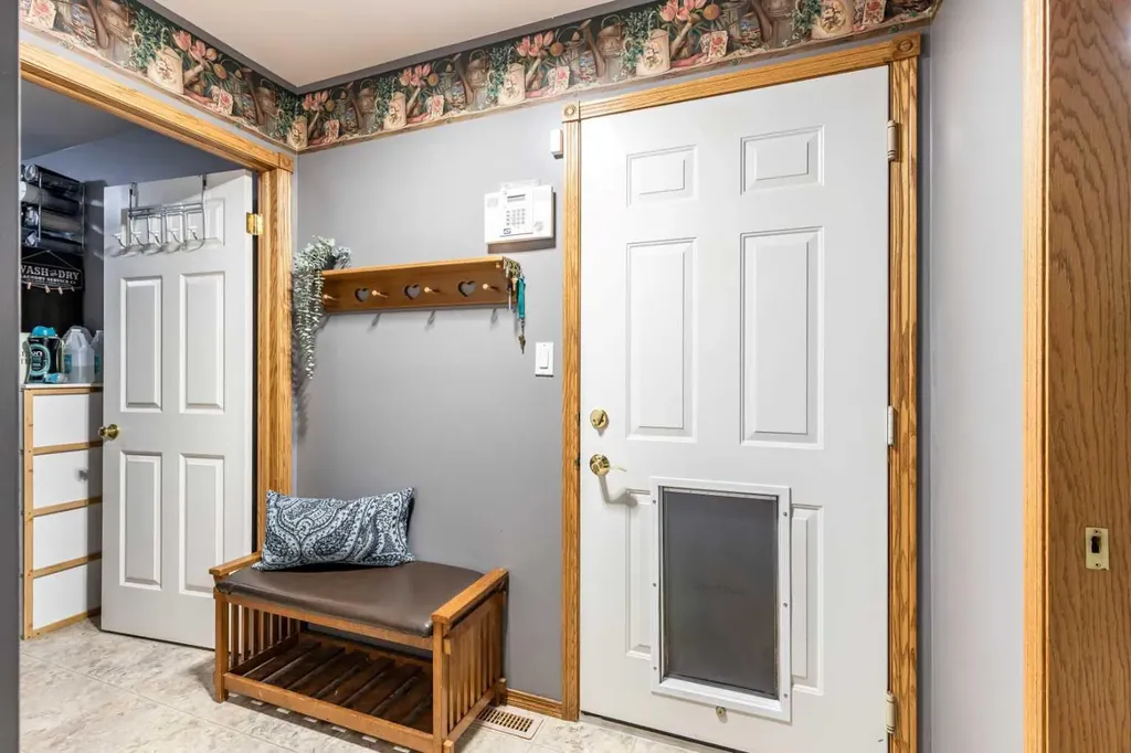 512 11 Street Dunmore AB T1B 0K4