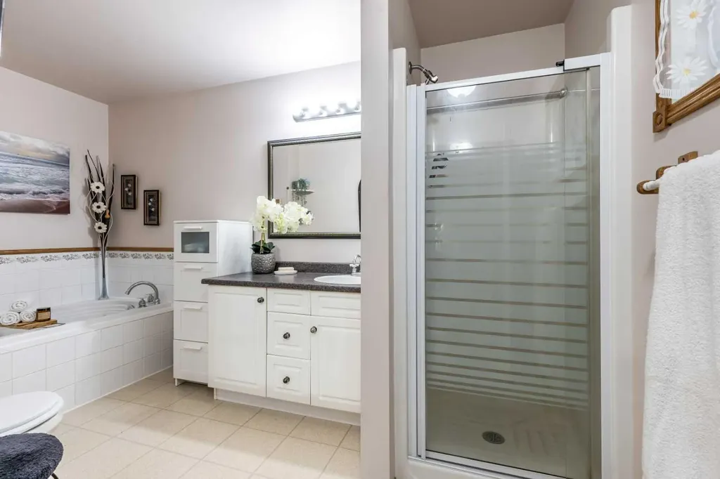 512 11 Street Dunmore AB T1B 0K4