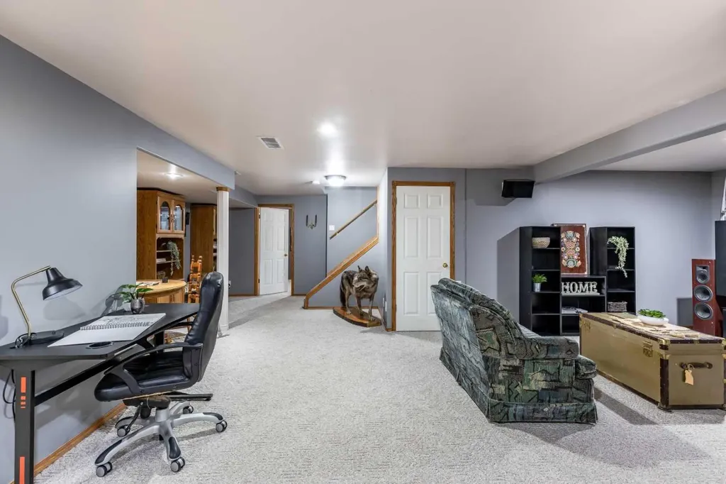 512 11 Street Dunmore AB T1B 0K4
