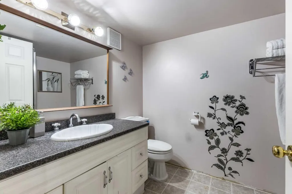 512 11 Street Dunmore AB T1B 0K4