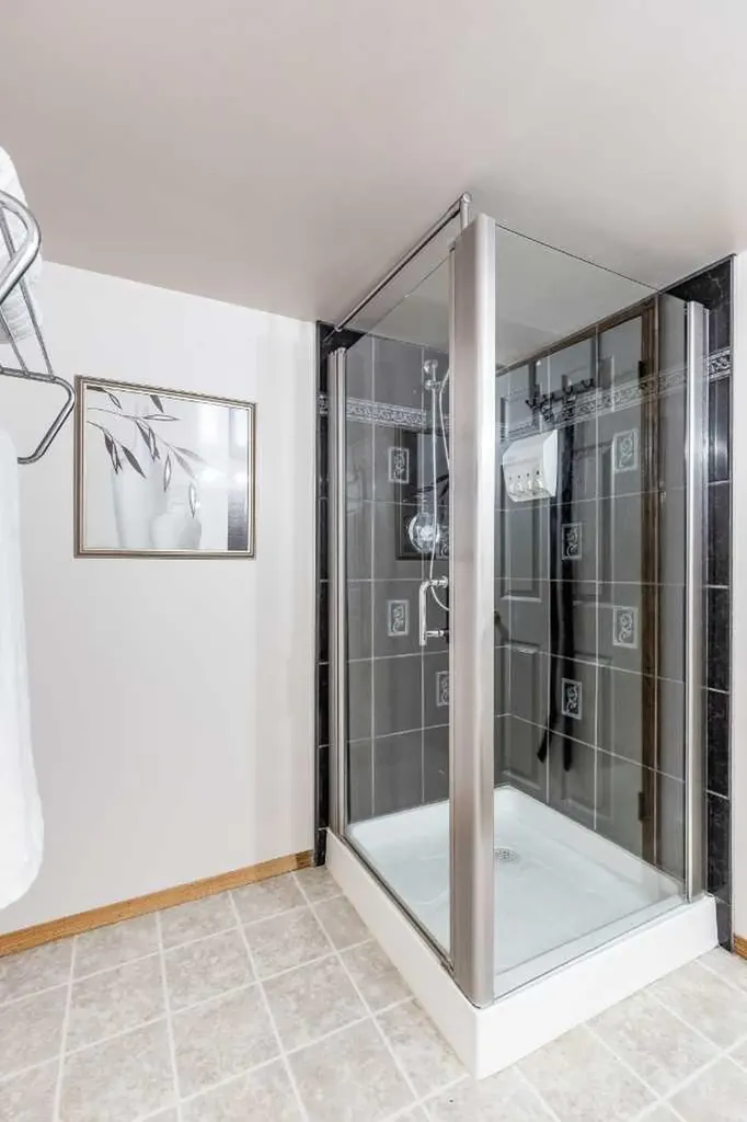 512 11 Street Dunmore AB T1B 0K4