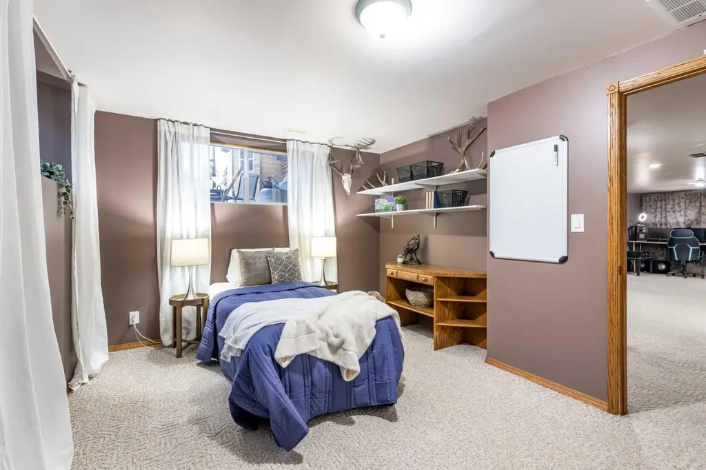 512 11 Street Dunmore AB T1B 0K4