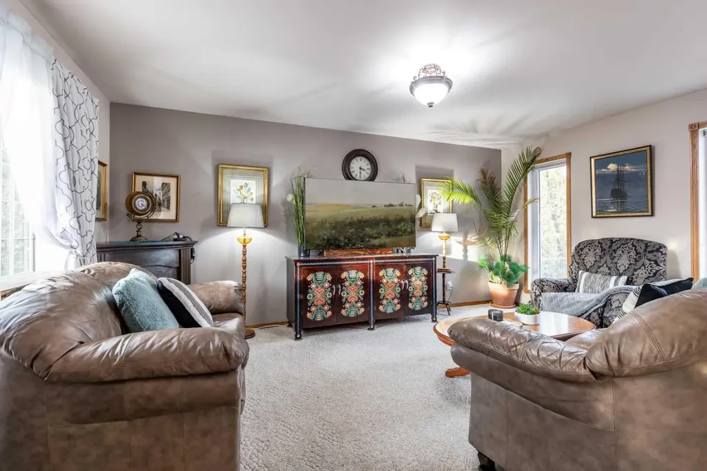 512 11 Street Dunmore AB T1B 0K4