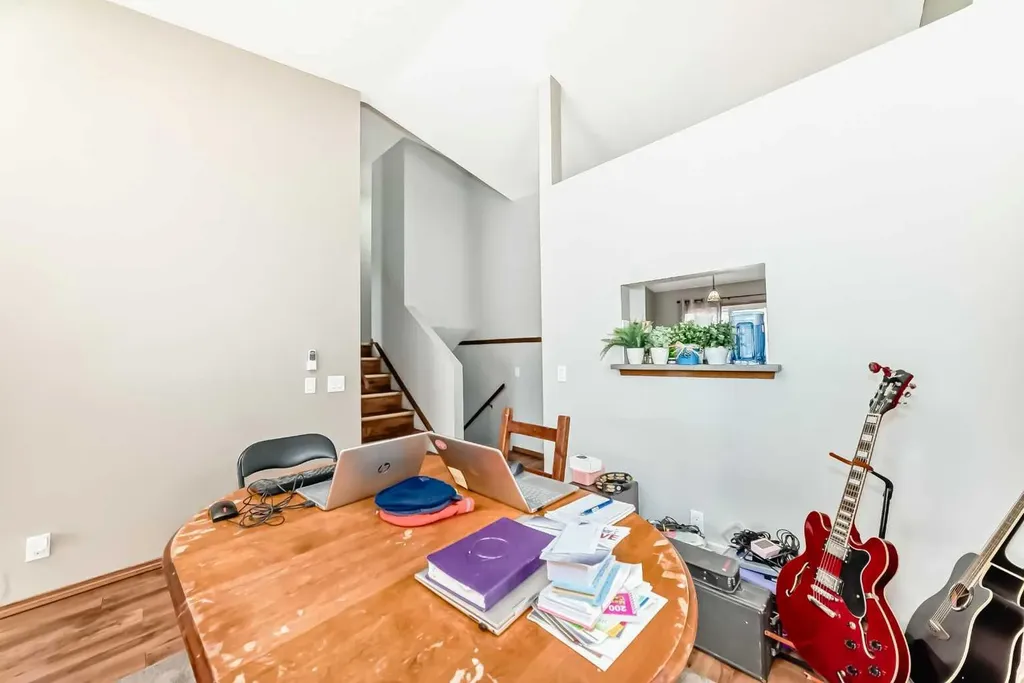 179 Hawkwood Boulevard NW Calgary AB T2R 0B3