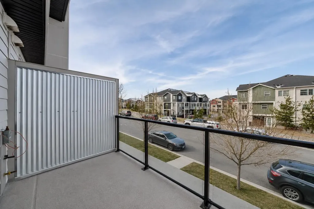 225 Redstone Walk NE Calgary AB T3N 1M6