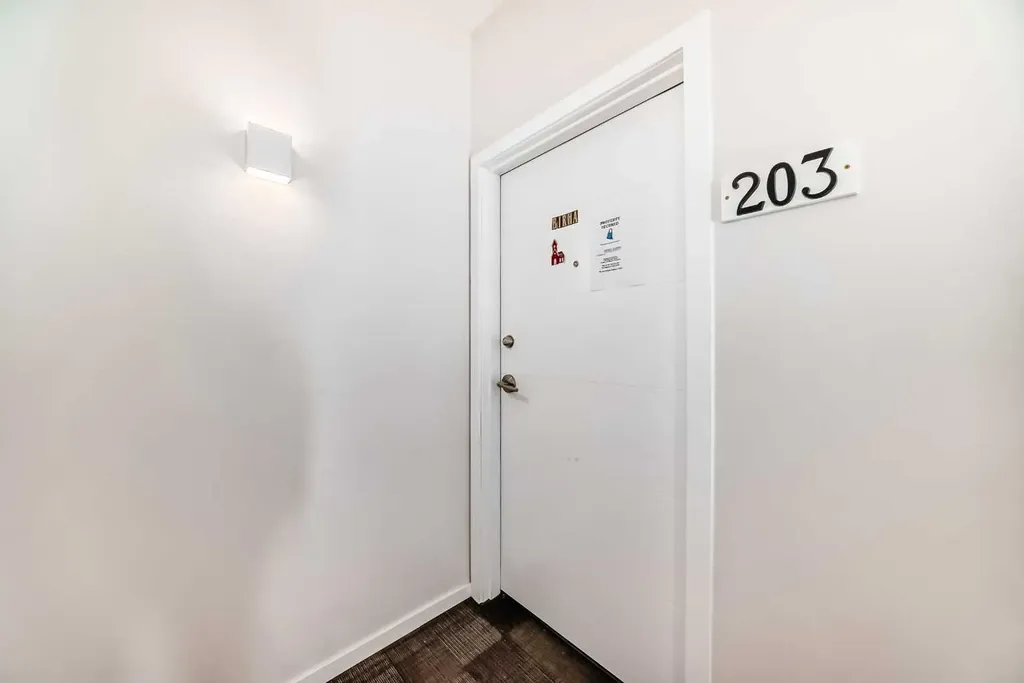 225 Redstone Walk NE Calgary AB T3N 1M6