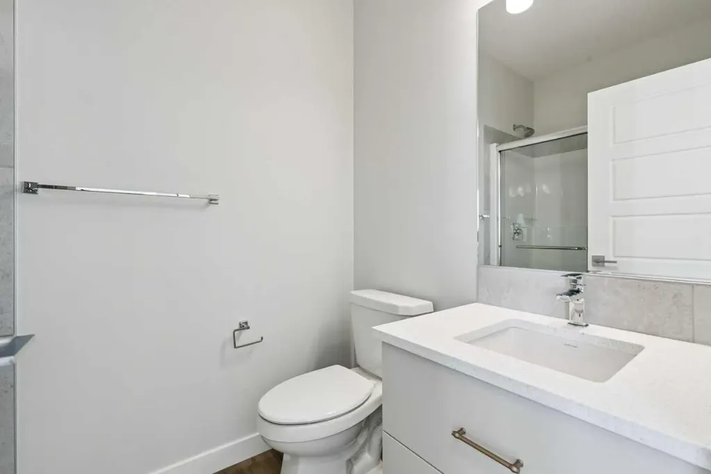420 Bridgeport Glen Chestermere AB T1X3E1