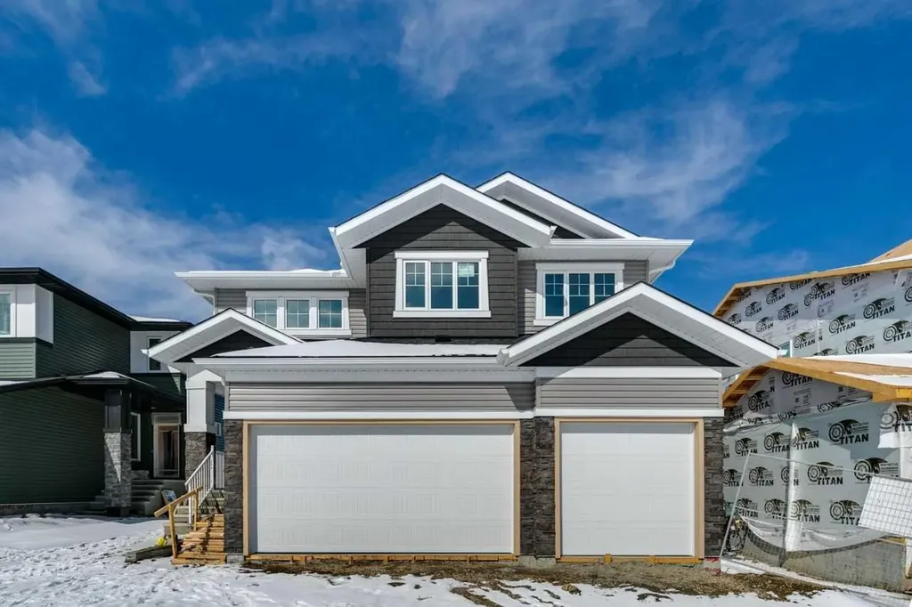 420 Bridgeport Glen Chestermere AB T1X3E1
