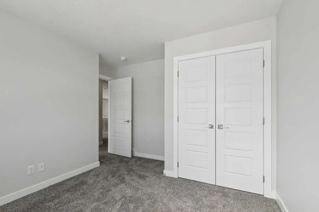 420 Bridgeport Glen Chestermere AB T1X3E1