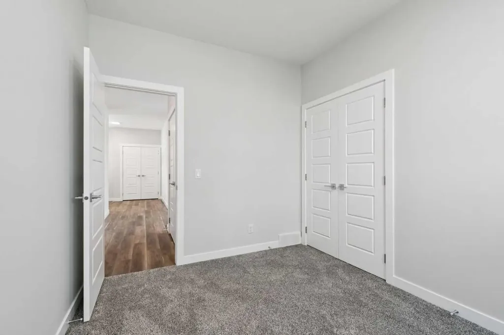 420 Bridgeport Glen Chestermere AB T1X3E1