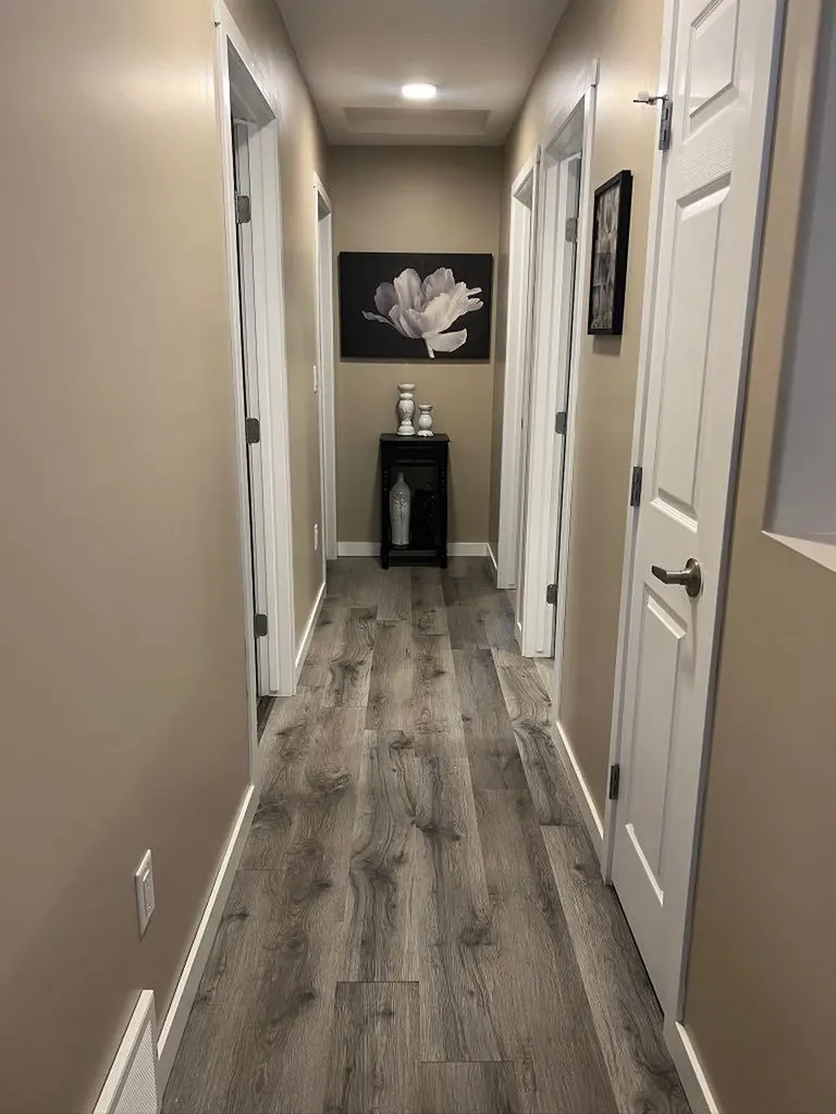 4819 17 Avenue Edson AB T7E1G4