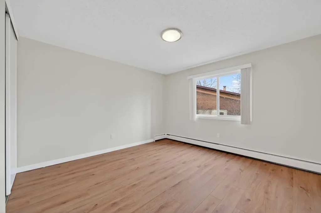 8948 Elbow Drive SW Calgary AB T2H 0V9