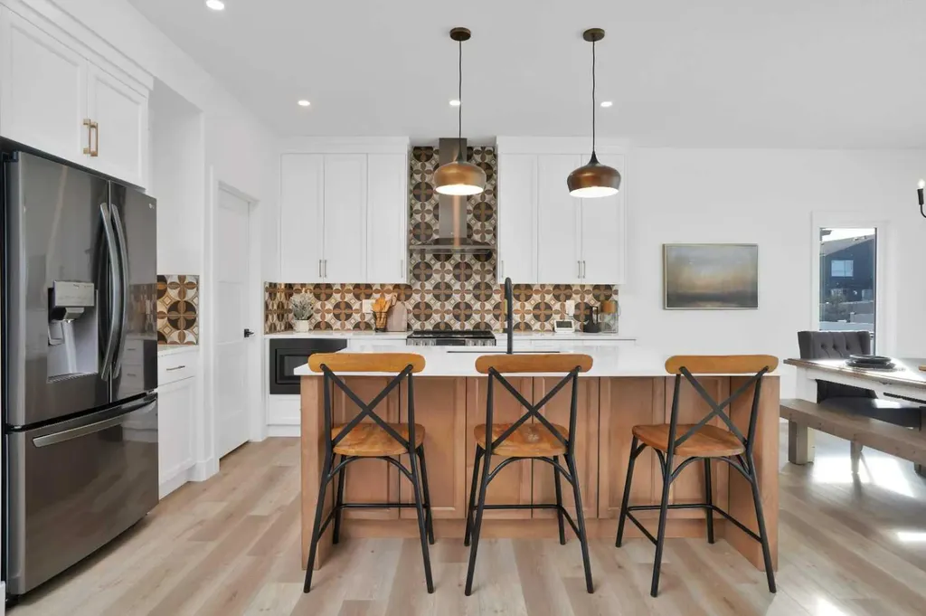 244 Emerald Drive Red Deer AB T4E 1A6