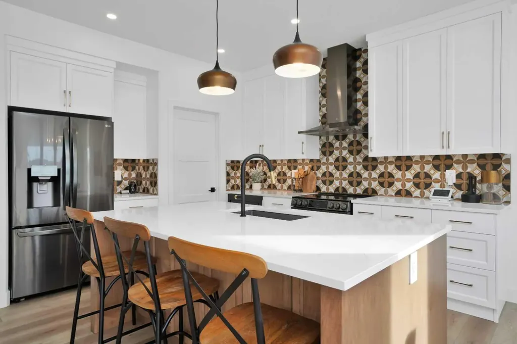 244 Emerald Drive Red Deer AB T4E 1A6