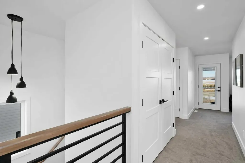 244 Emerald Drive Red Deer AB T4E 1A6