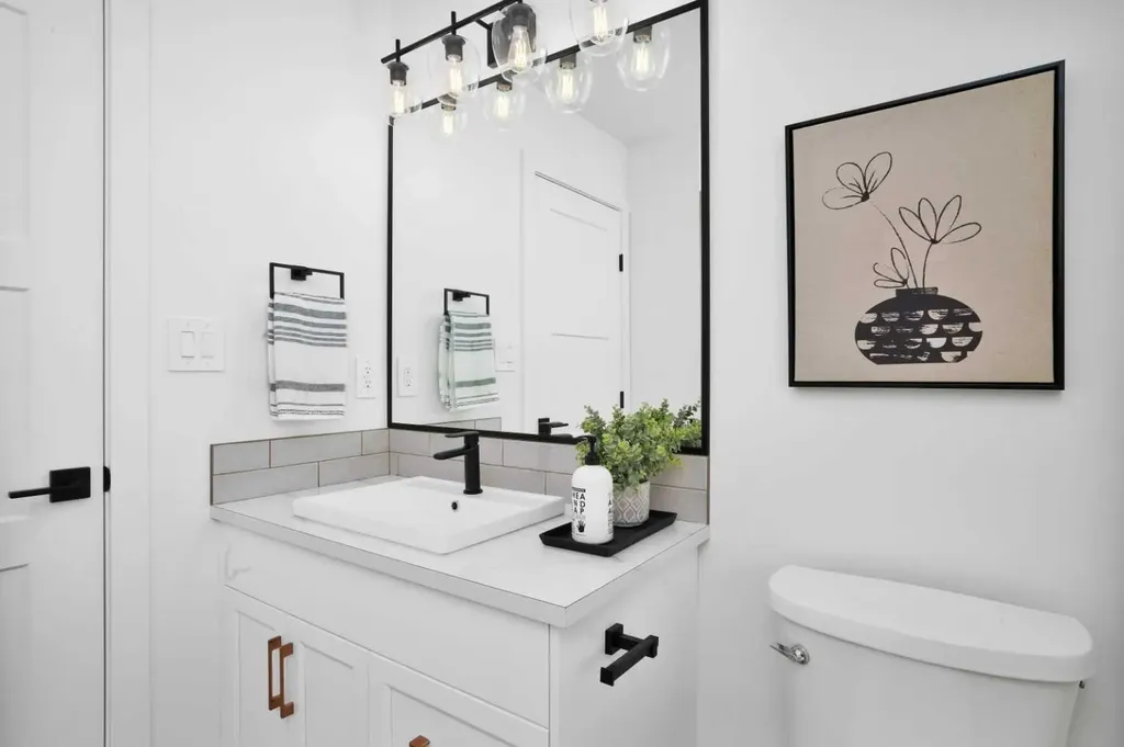 244 Emerald Drive Red Deer AB T4E 1A6