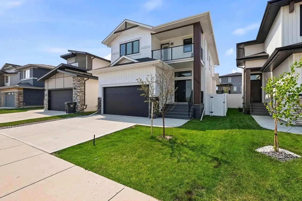 244 Emerald Drive Red Deer AB T4E 1A6
