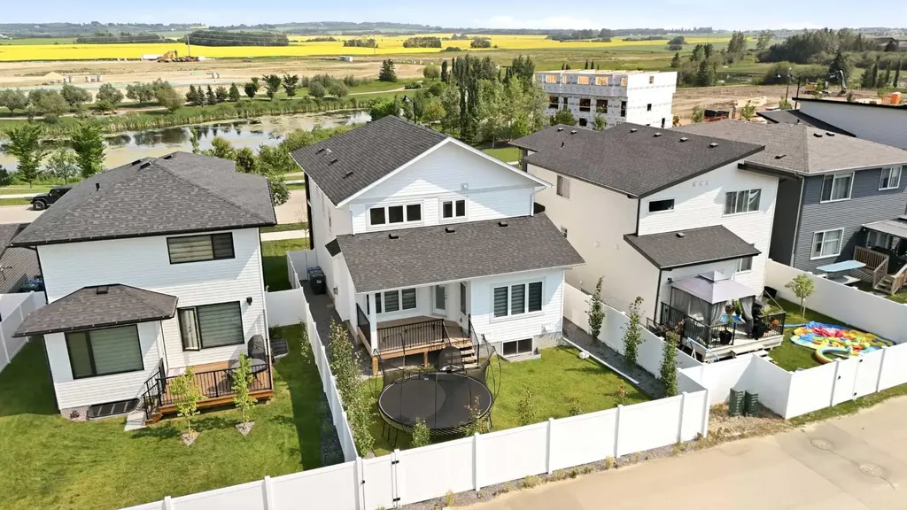 244 Emerald Drive Red Deer AB T4E 1A6