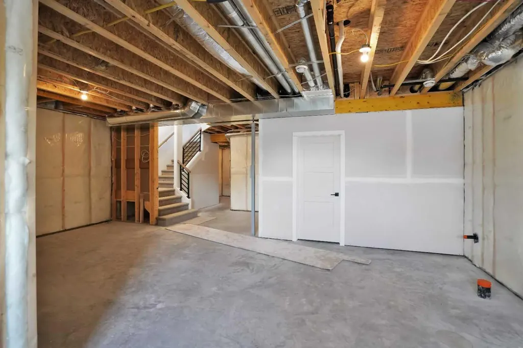 244 Emerald Drive Red Deer AB T4E 1A6