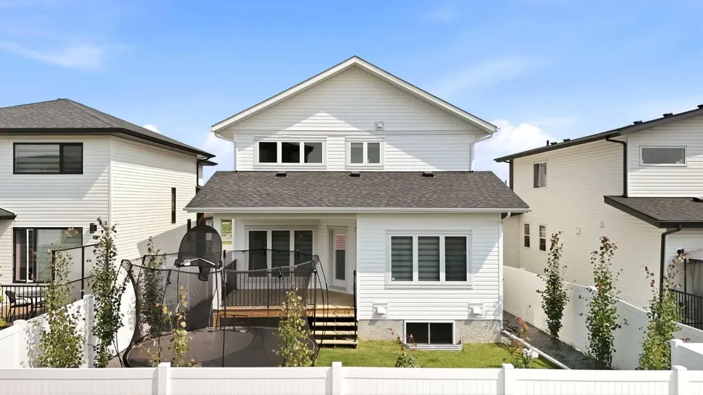 244 Emerald Drive Red Deer AB T4E 1A6