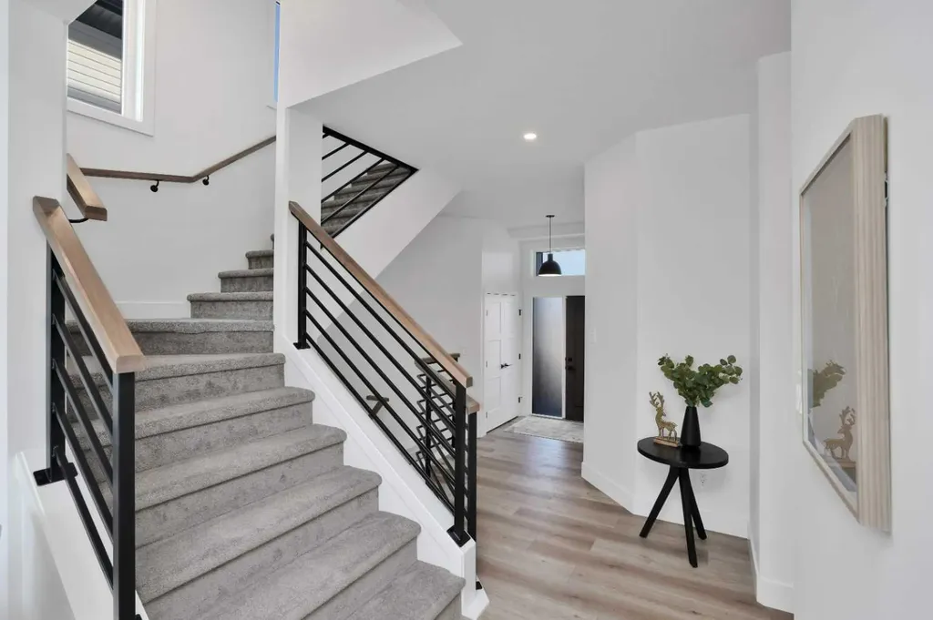 244 Emerald Drive Red Deer AB T4E 1A6