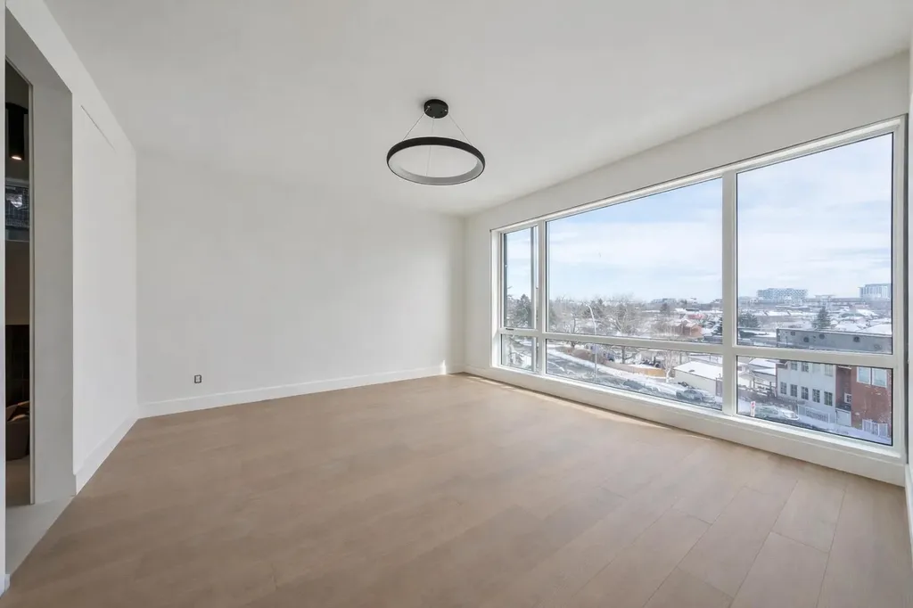 710 Bridge Crescent NE Calgary AB T2E5B5