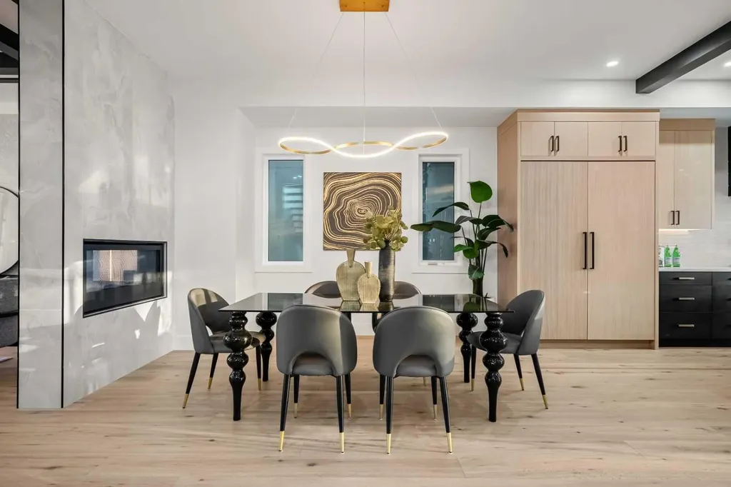 1415 24 Street SW Calgary AB T3C 1H9