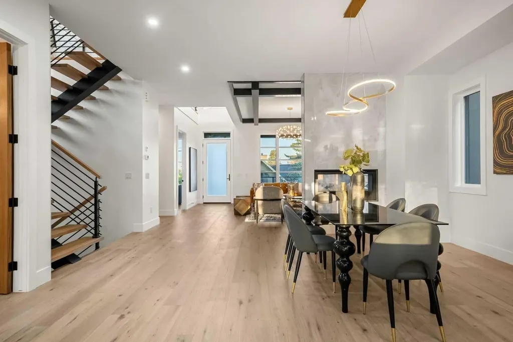 1415 24 Street SW Calgary AB T3C 1H9