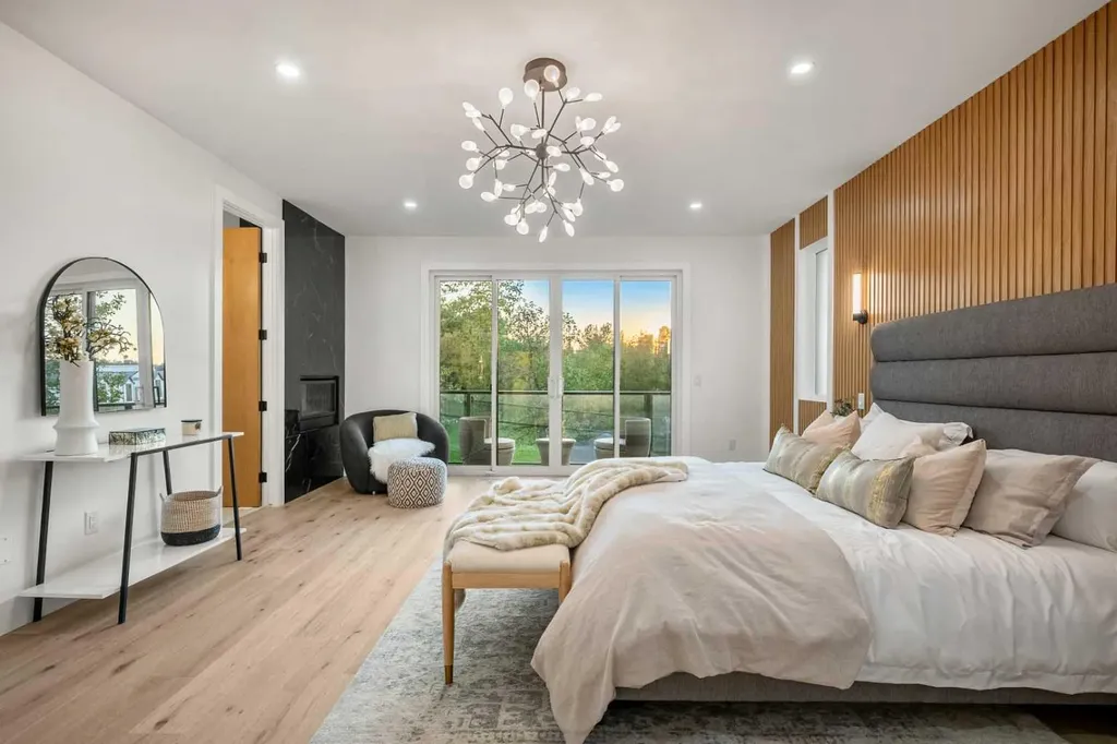 1415 24 Street SW Calgary AB T3C 1H9