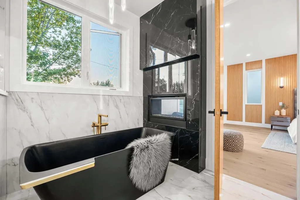 1415 24 Street SW Calgary AB T3C 1H9
