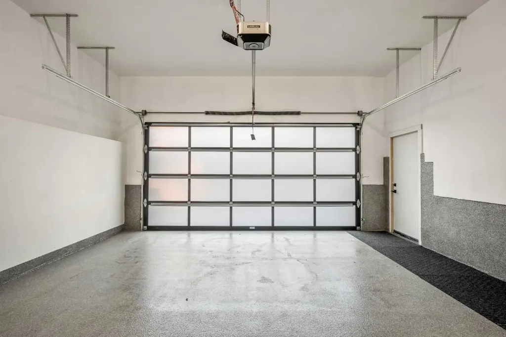 1415 24 Street SW Calgary AB T3C 1H9