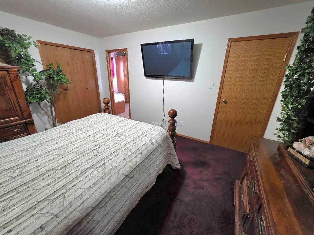 221044 Twp Road 50 Rural Cardston County AB T0K 1J0