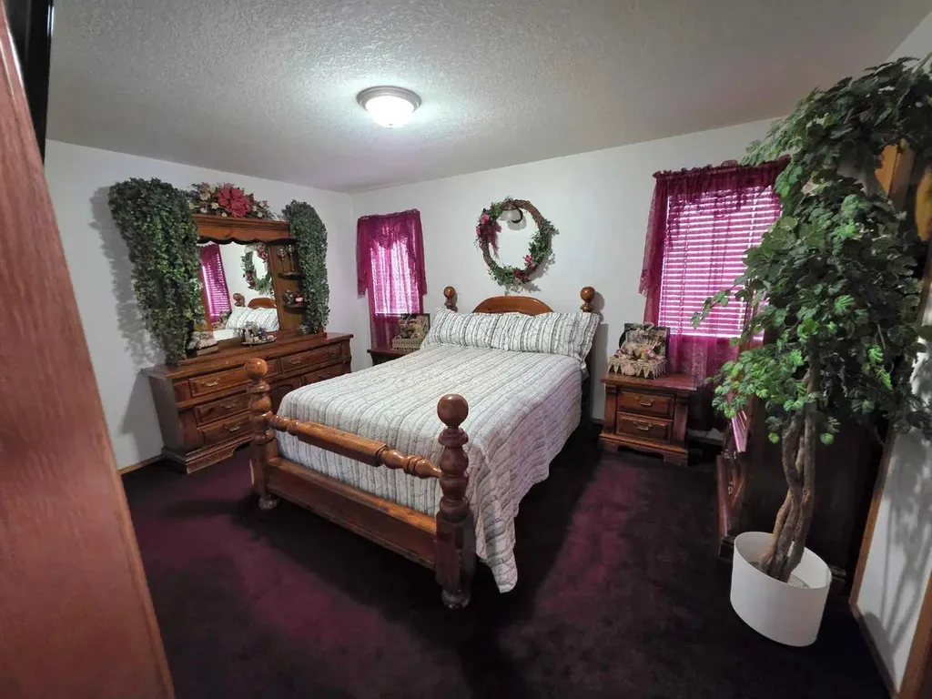 221044 Twp Road 50 Rural Cardston County AB T0K 1J0