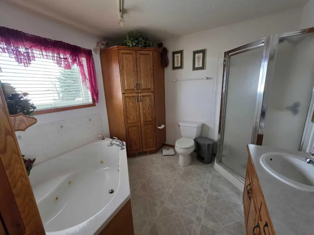 221044 Twp Road 50 Rural Cardston County AB T0K 1J0