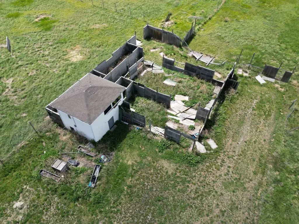 221044 Twp Road 50 Rural Cardston County AB T0K 1J0