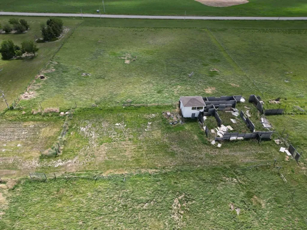 221044 Twp Road 50 Rural Cardston County AB T0K 1J0