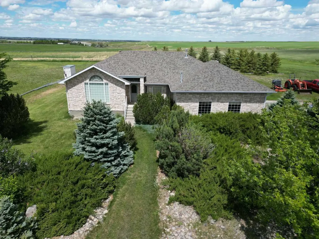 221044 Twp Road 50 Rural Cardston County AB T0K 1J0