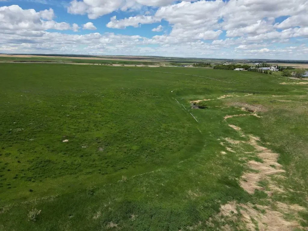 221044 Twp Road 50 Rural Cardston County AB T0K 1J0