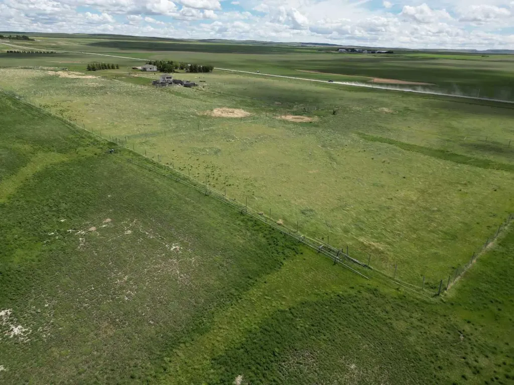 221044 Twp Road 50 Rural Cardston County AB T0K 1J0