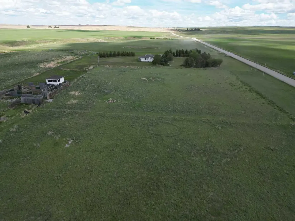 221044 Twp Road 50 Rural Cardston County AB T0K 1J0