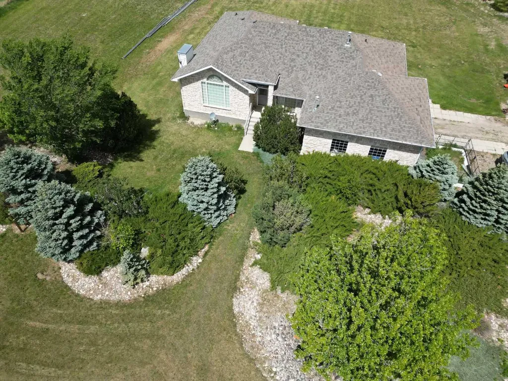 221044 Twp Road 50 Rural Cardston County AB T0K 1J0